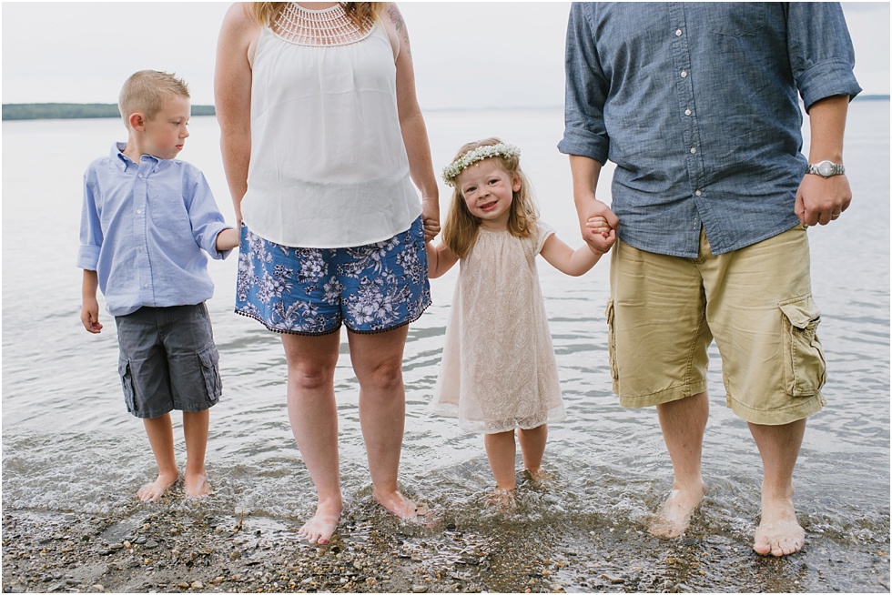 darling family session searsport maine beach lifestyle_0021